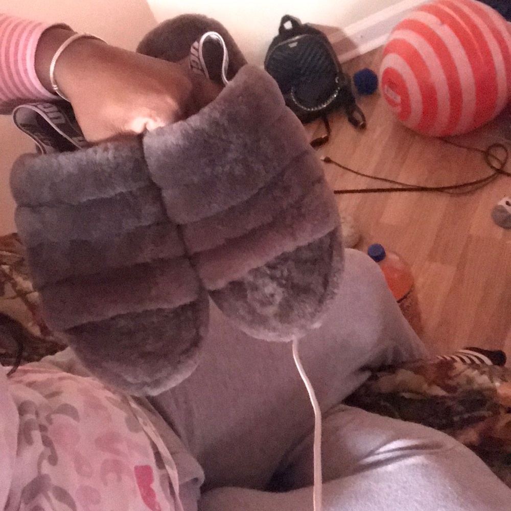 Uggs through app purchases only NO checks